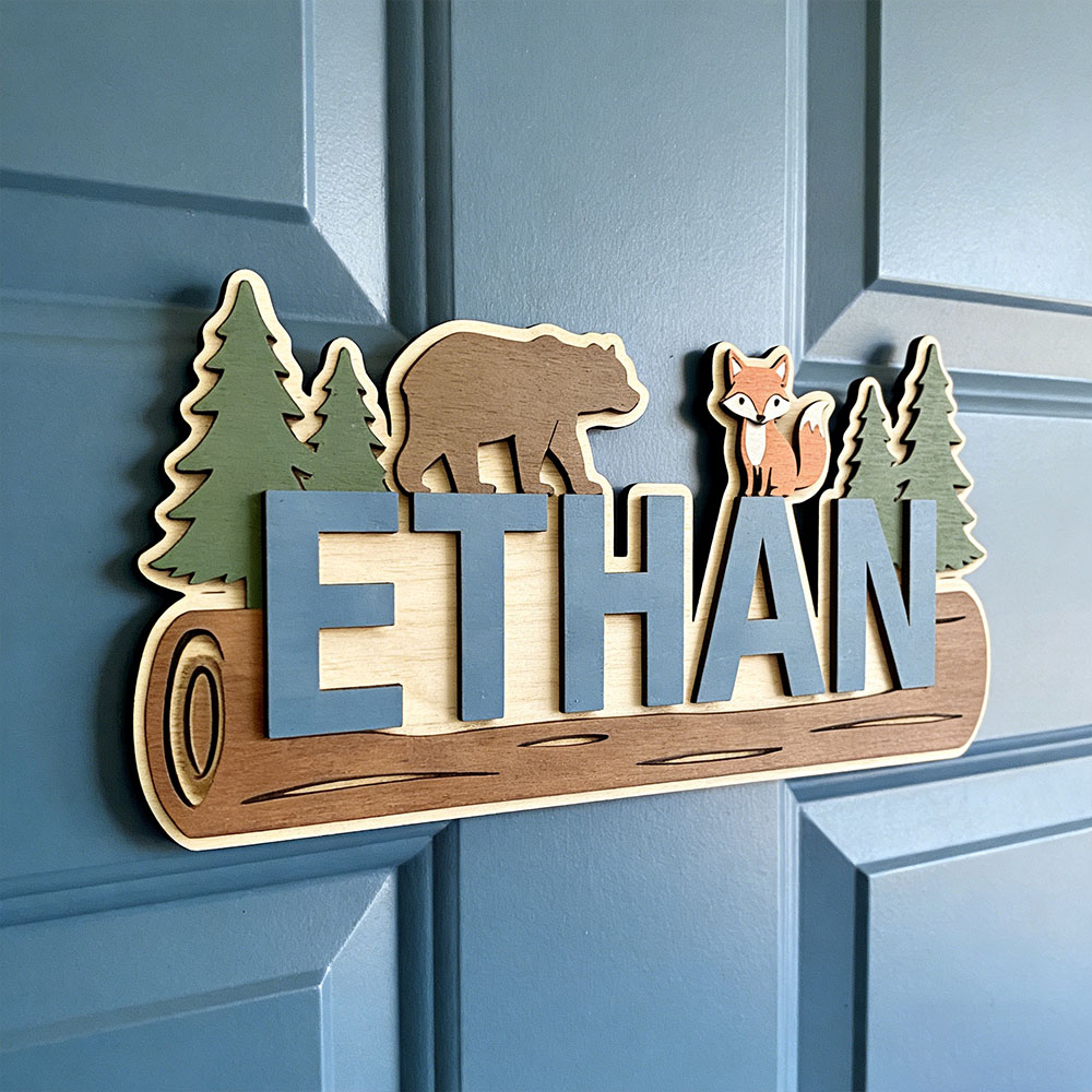 Baby Nursery Sign - لافتة خشبية مخصصة باسم الطفل بتصميم