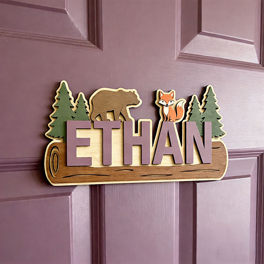لافتة خشبية مخصصة باسم الطفل ب - مراجعة Baby Nursery Sign وسعره