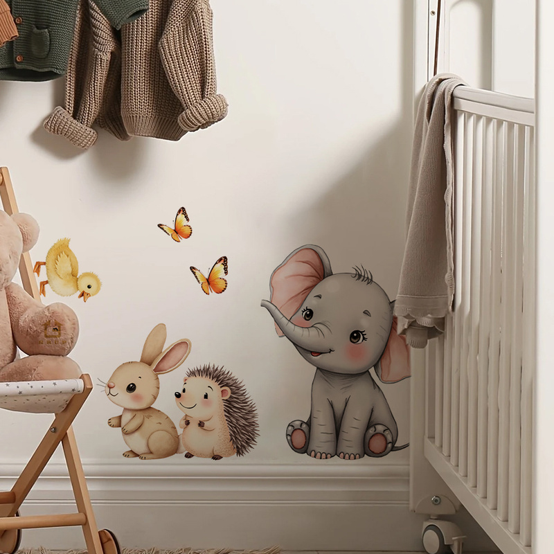 ملصق حائط على شكل حيوانات كرتو - مراجعة Baby Nursery Wallpaper وسعره