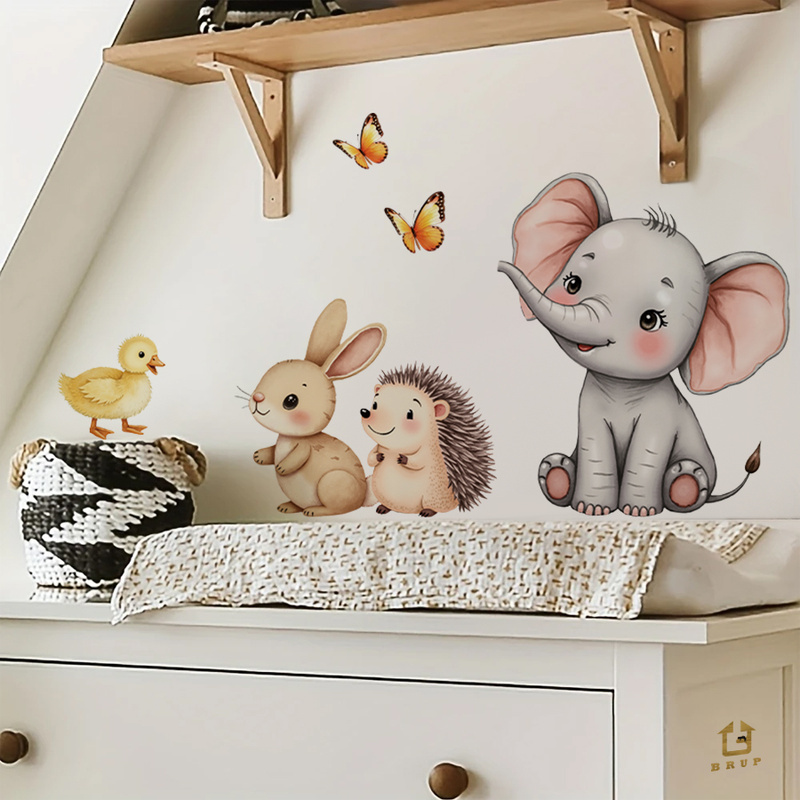 ملصق حائط على شكل حيوانات كرتو - مراجعة Baby Nursery Wallpaper وسعره