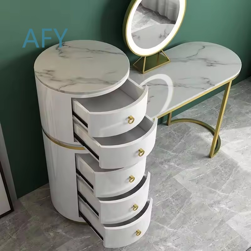 طاولة تغيير حفاضات عصرية رائجة - مراجعة Baby Nursery Dresser وسعره