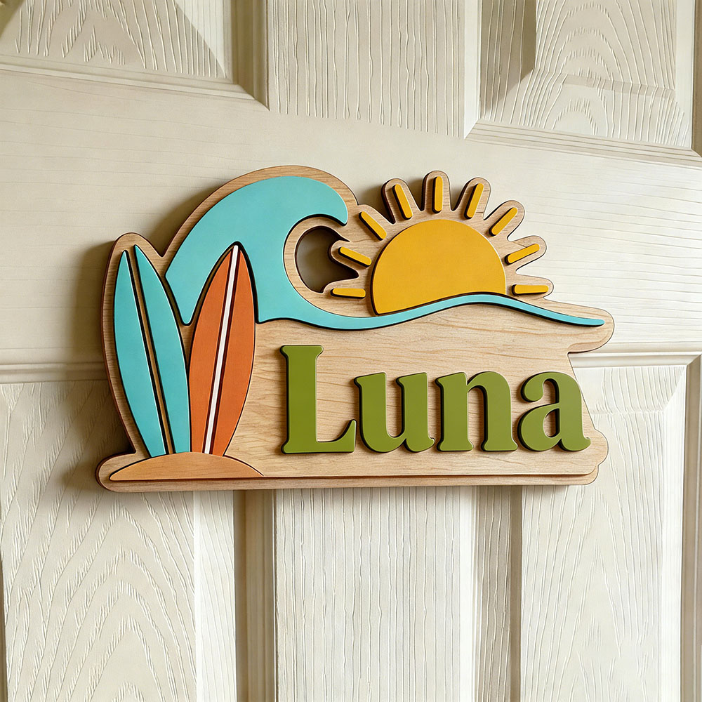 لافتة باب خشبية مخصصة بتصميم م - مراجعة Baby Nursery Sign وسعره