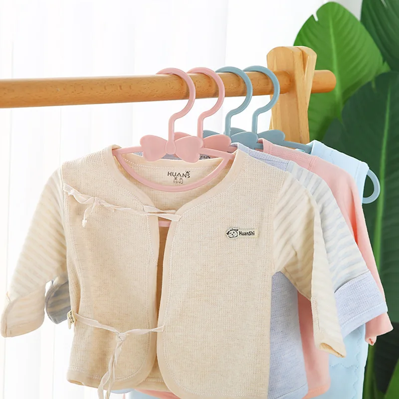 5-50 قطعة شماعات الطفل البلاست - مراجعة Closet Organizer Baby وسعره